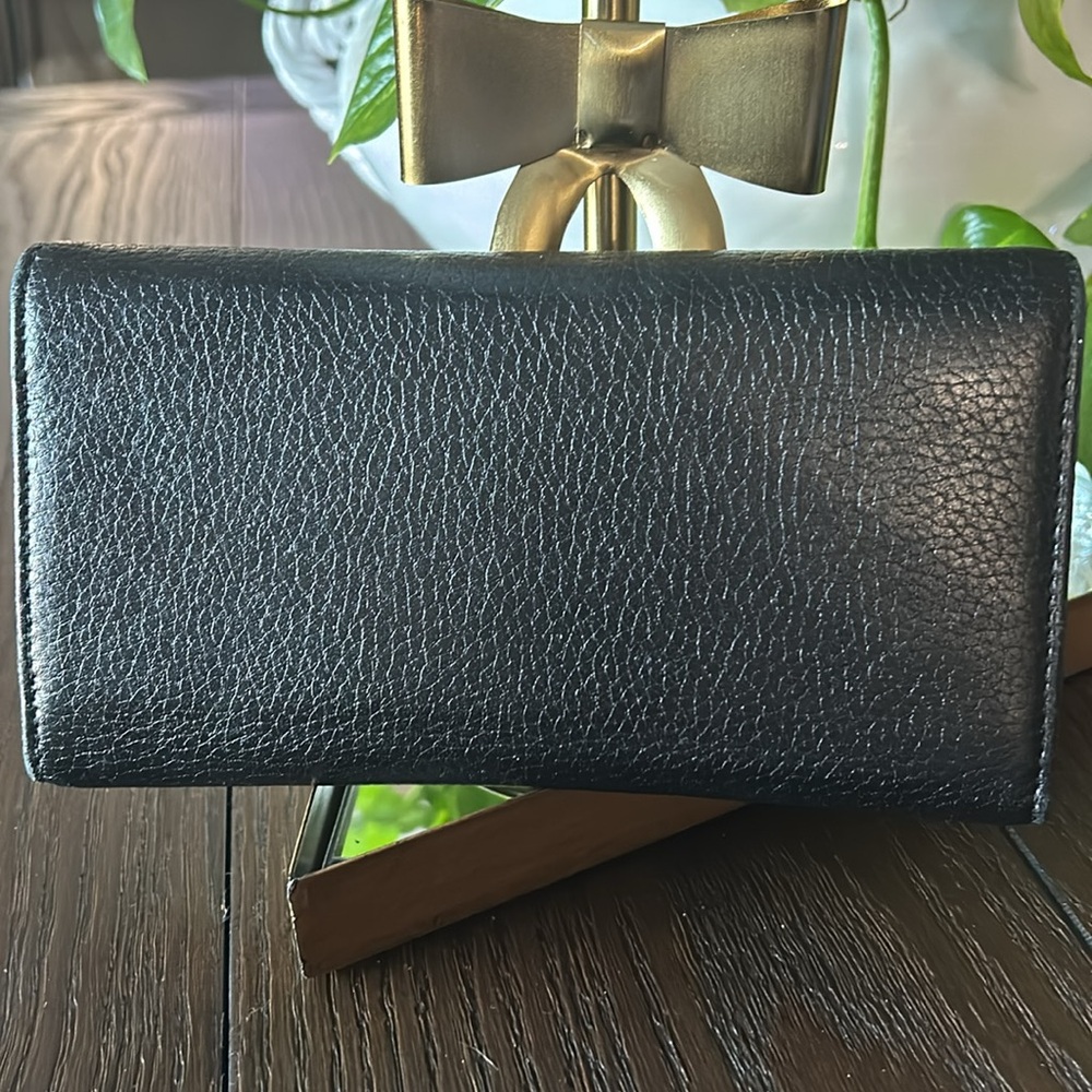 GUCCI AUTHENTIC WALLET - Picture 3 of 6